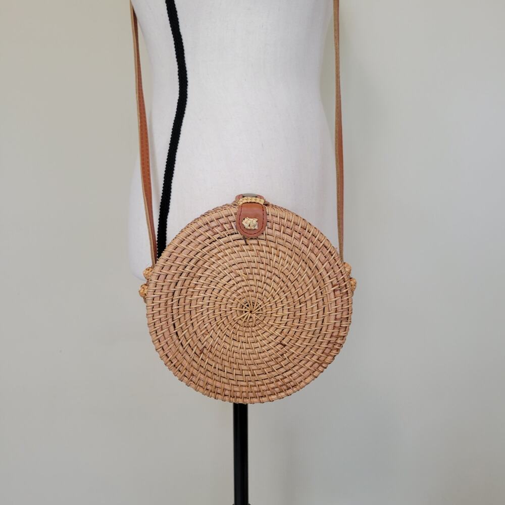 EUC Round Wicker Rattan Crossbody Handbag Leather Strap Tropical Fabric Lined